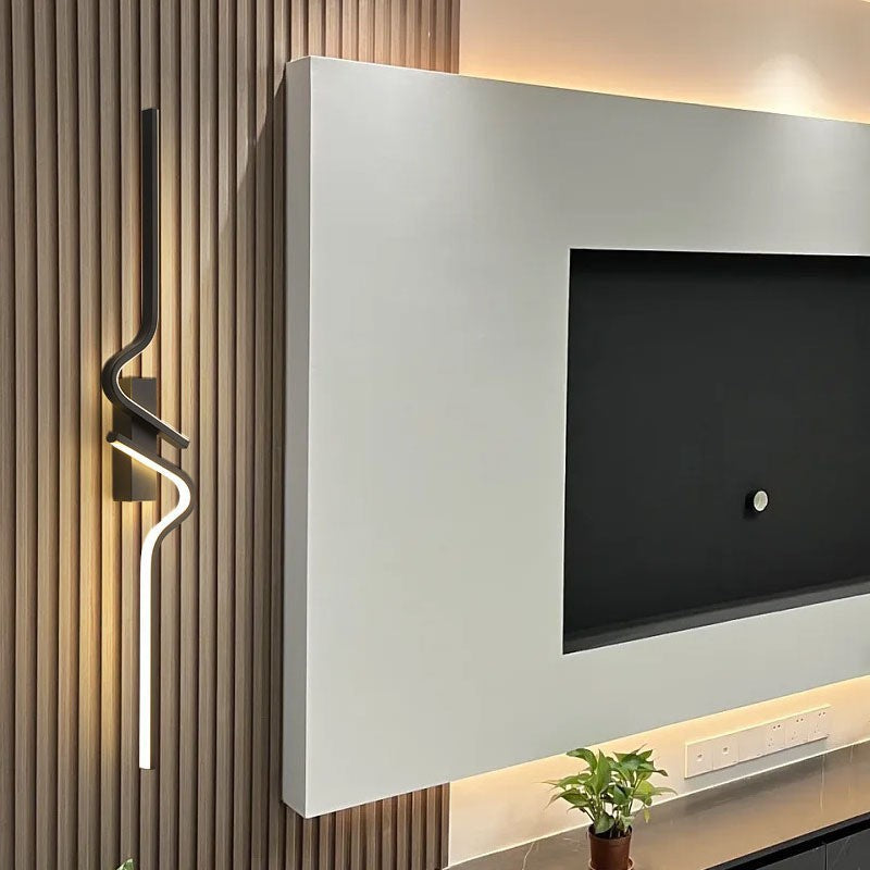Minimalist Linear Wall Lamp